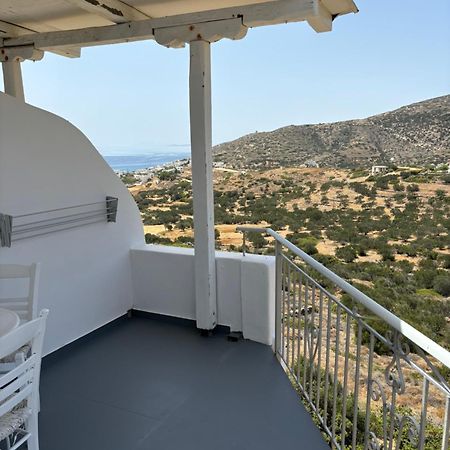 Thomas Apartments Katapola - Chora ภายนอก รูปภาพ