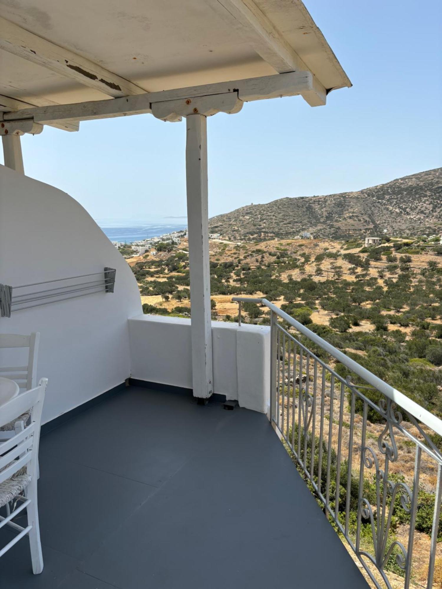 Thomas Apartments Katapola - Chora ภายนอก รูปภาพ