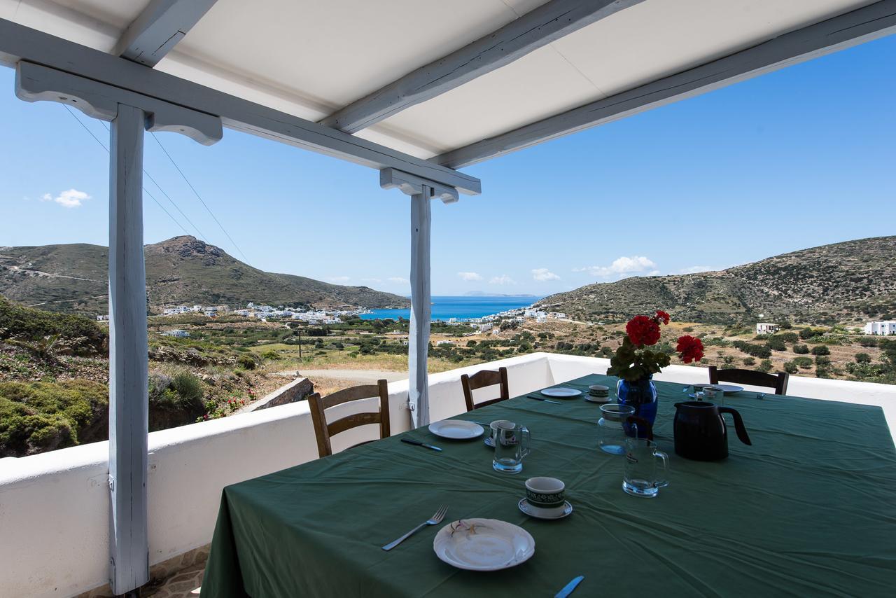 Thomas Apartments Katapola - Chora ภายนอก รูปภาพ