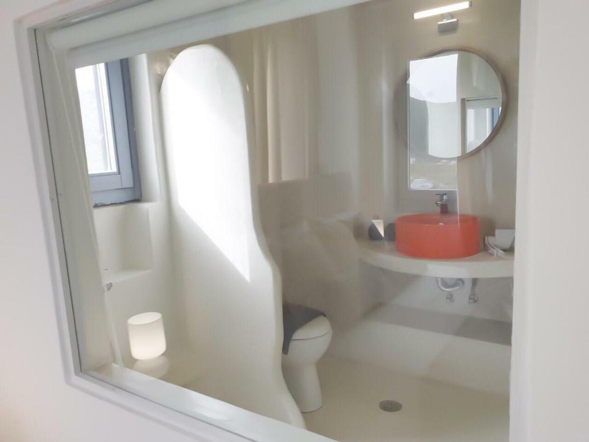 Thomas Apartments Katapola - Chora ภายนอก รูปภาพ