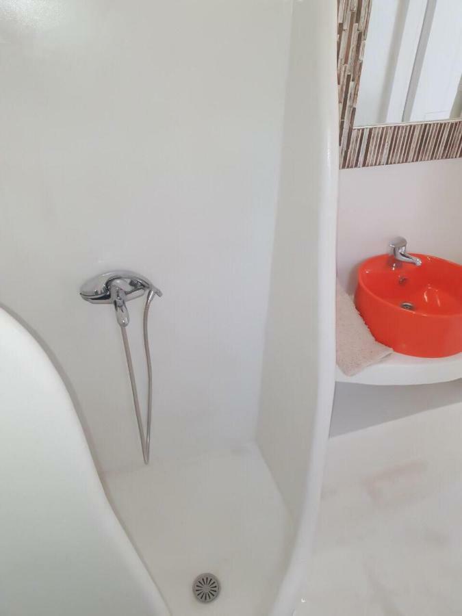 Thomas Apartments Katapola - Chora ภายนอก รูปภาพ