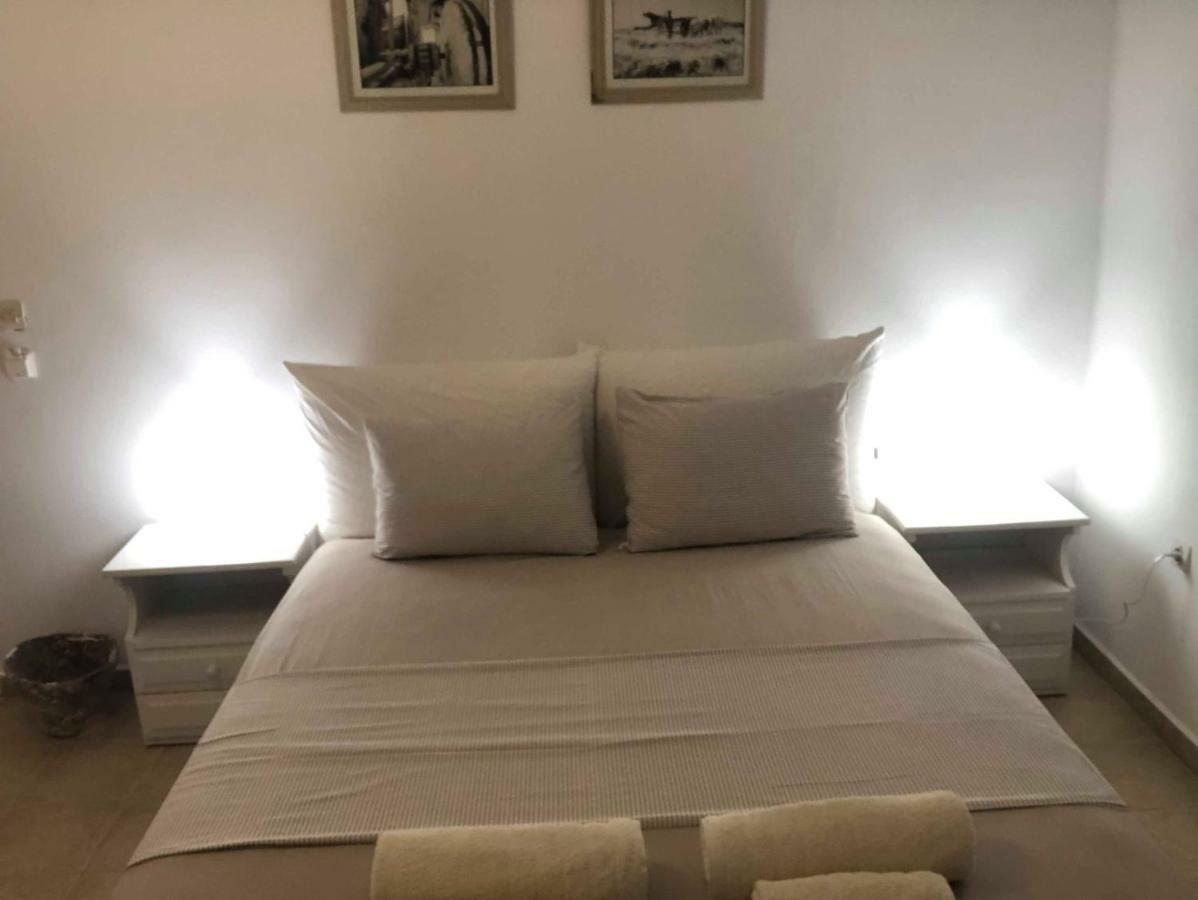 Thomas Apartments Katapola - Chora ภายนอก รูปภาพ